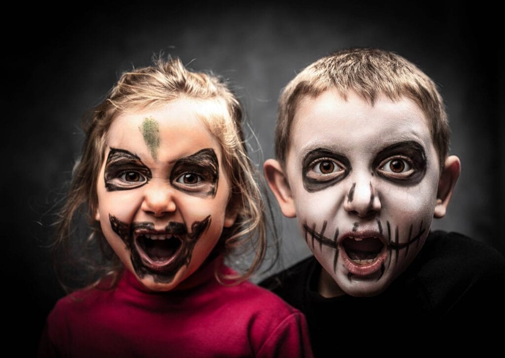 Brothers-Makeup-Halloween-1024x726 50 inspirações de Halloween