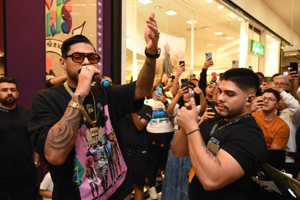 Foto-Telmo-Ximenes-1024x683 Marca do Cantor Hungria é inaugurada no Pátio Brasil Shopping