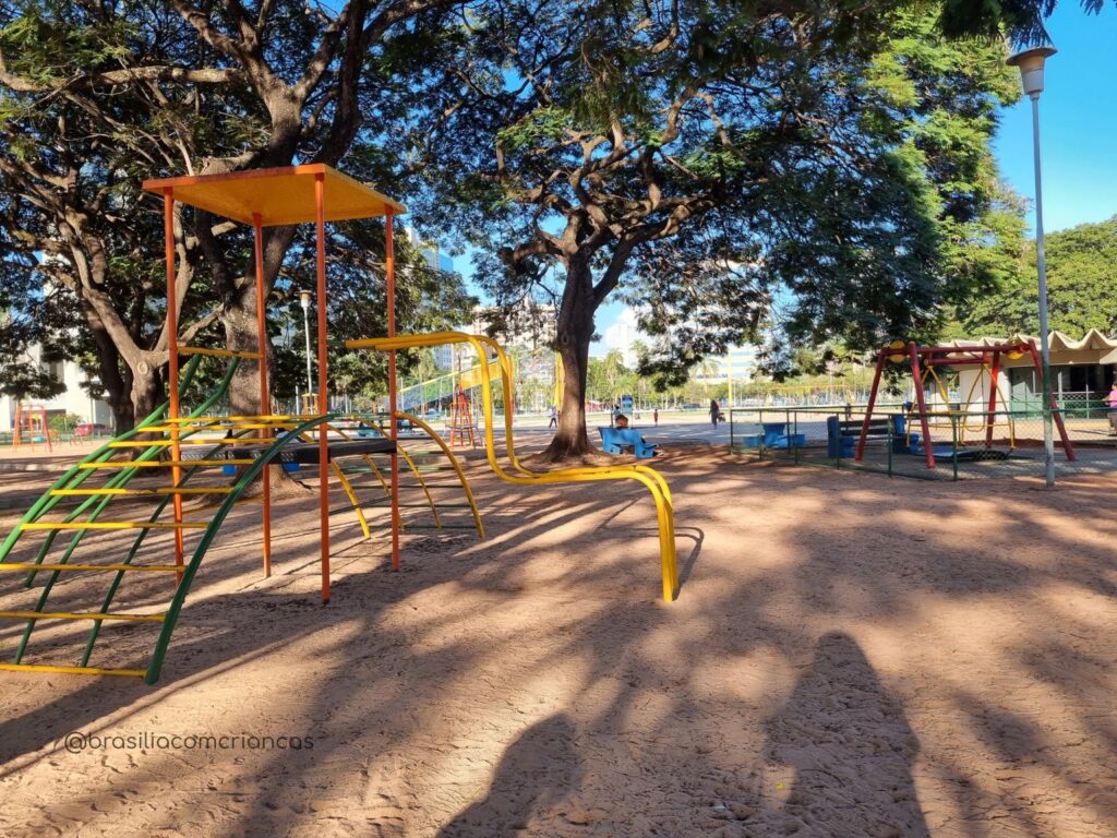 Parque-Ana-Lidia-Cidade-1024x768 O maior parque urbano da América Latina