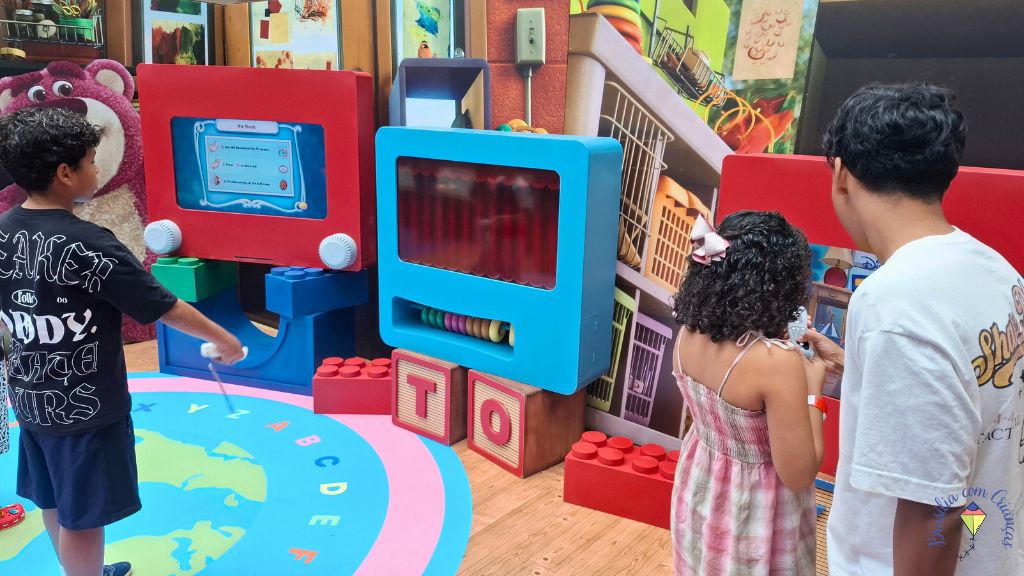 Evento-do-Toy-Story TOY STORY NO PARKSHOPPING