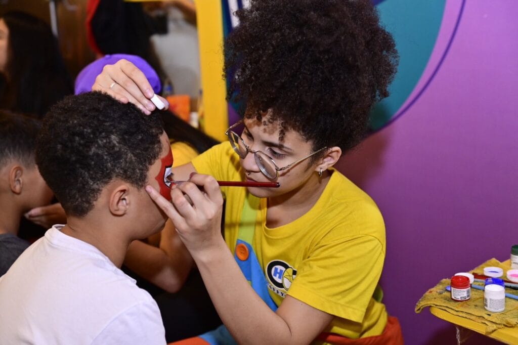 Imagem-do-WhatsApp-de-2025-10-01-as-17.17.50_c7b574a0-1024x682 JK Shopping celebra o Mês das Crianças com programação especial