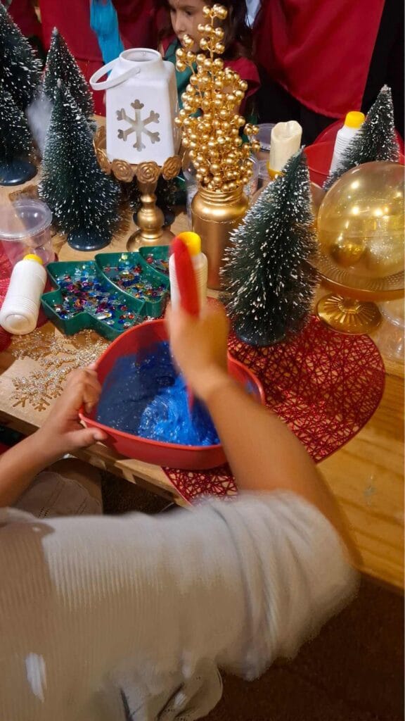 oficina-de-natal-576x1024 “Natal Imperial” chegou ao Pontão Lago Sul 