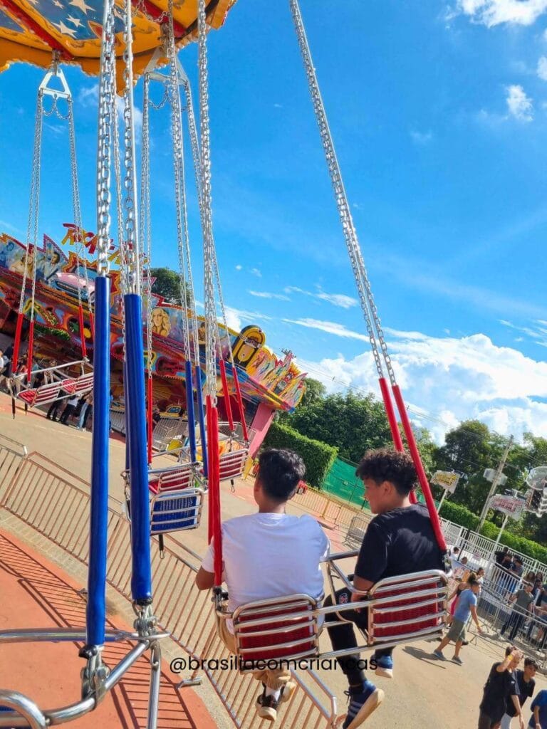 Chapeu-Mexicano-Parque-768x1024 Nicolândia promove ação de Dia da Mulher com ingresso a R$ 1 e lança “Super Segunda Turbinada”