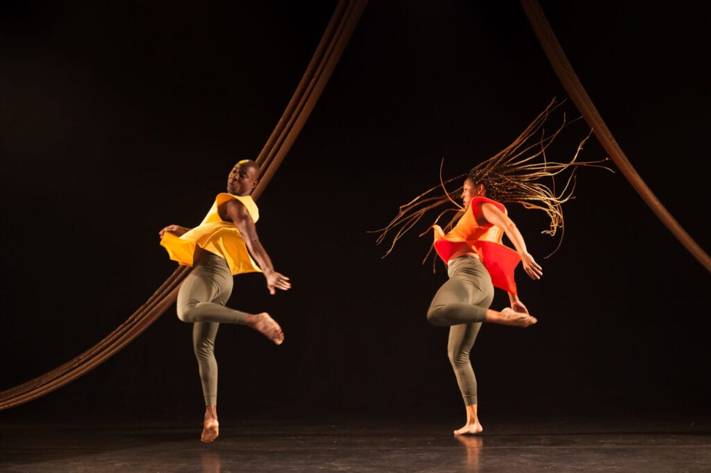 Danca-Afro_Humberto_Araujo-1024x682 Inscrições abertas para aulas gratuitas de dança afro, ballet e dança popular