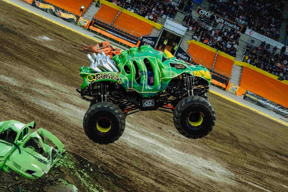 Hot_Wheels_Monster_Trucks_HQ-Foto-Ray-Tiddy-70-4 Casa Warner em Brasília