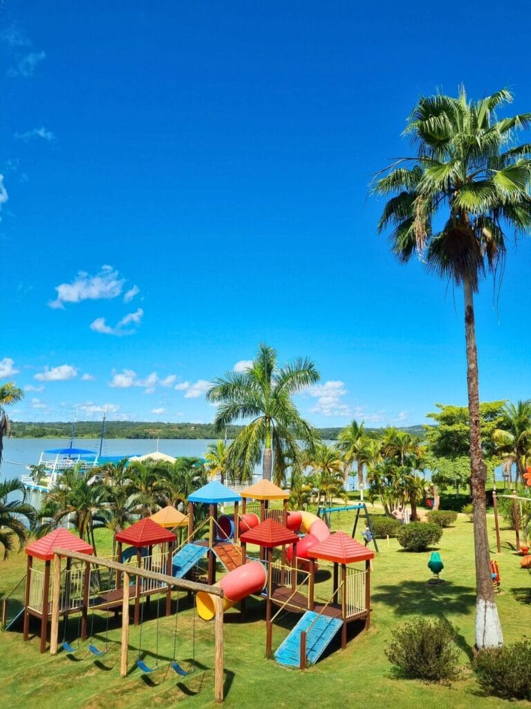 Parquinho-Nautico-Praia-Clube-768x1024 Parques aquáticos de Caldas Novas oferecem entrada gratuita para mães em maio