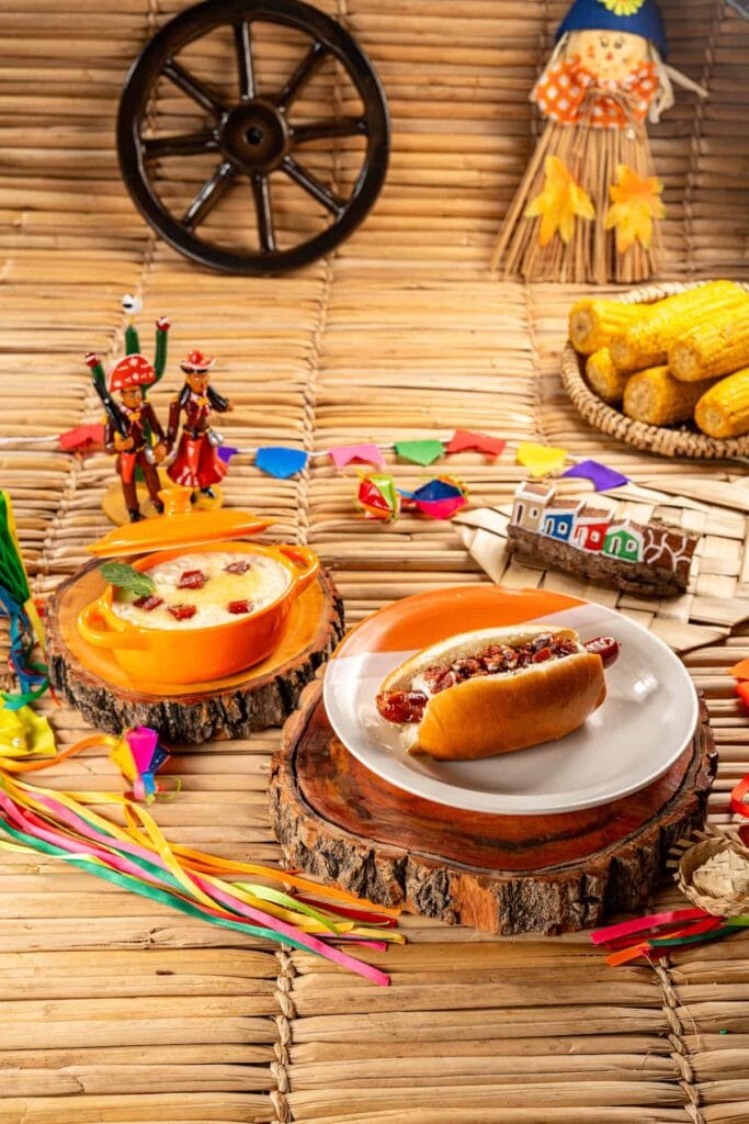 Mormaii-cachorro-quente-683x1024 Festa Junina do Pontão Lago Sul: programação, comidas típicas e atrações para toda a família