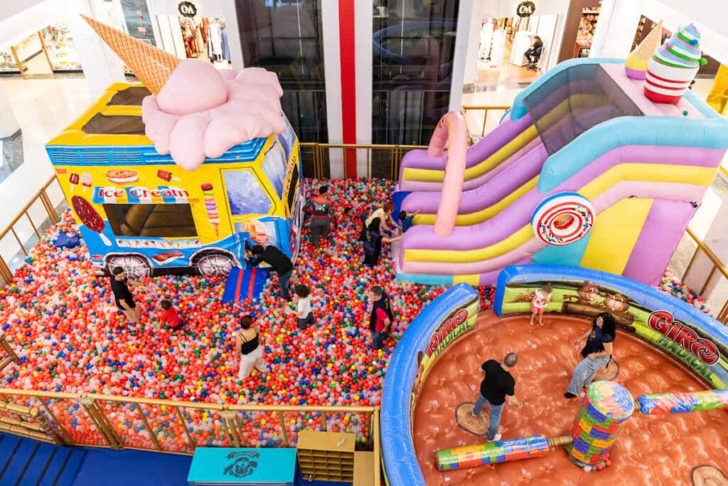 piscina-de-bolinhas-sorvete-tgs-1024x683 Magic Ice Cream leva universo dos sorvetes para o Taguatinga Shopping